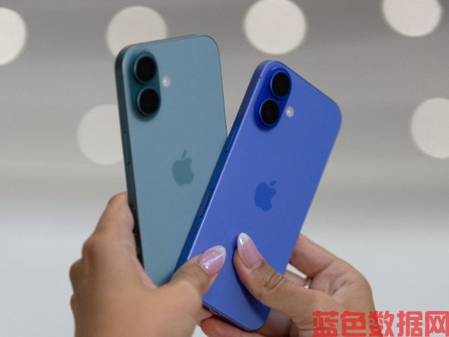 苹果iPhone 16将是多年来第一款没有贴纸的手机