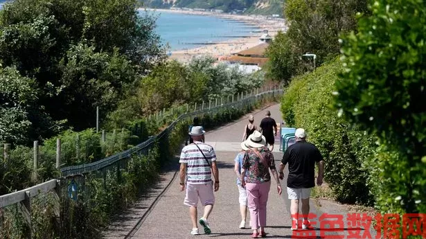 英国预测，随着水银火箭升空，夏季最后一次欢度将达到24摄氏度，但有一个问题