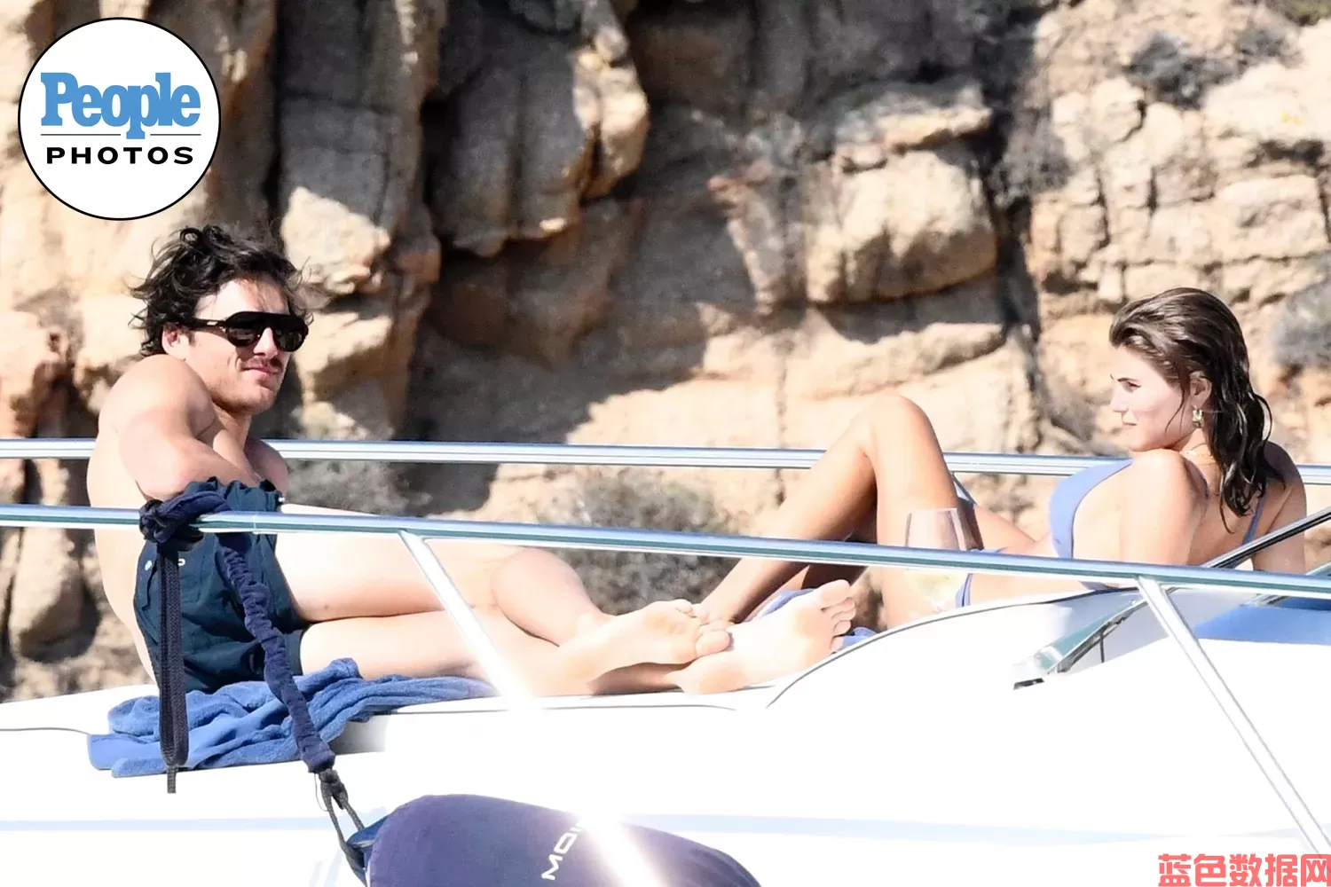 Euphoria star Jacob Elordi and girlfriend Olivia Jade Giannulli are seen vacationing in Sardinia with her parents, fashion designer Mossimo Giannulli and actress Lori Loughlin, along with sister Isabella Rose, making it a family affair.