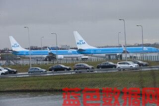 荷兰皇家航空公司计划“痛苦地”削减成本，