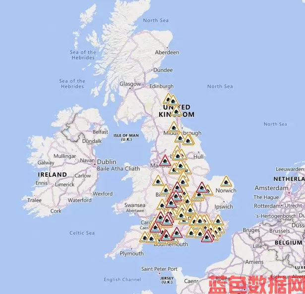 15个地区发布洪水警报，英国人紧急应对可